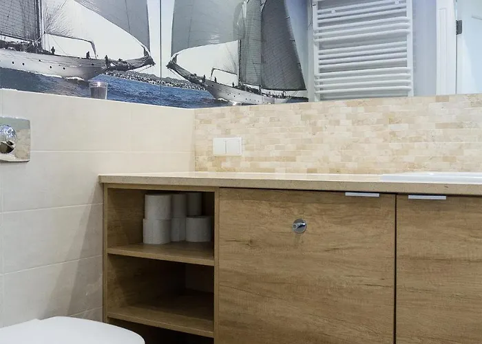 Euro Szafarnia Delux * Gdańsk